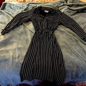 Vintage Black and White Long Sleeve Midi Length Dress